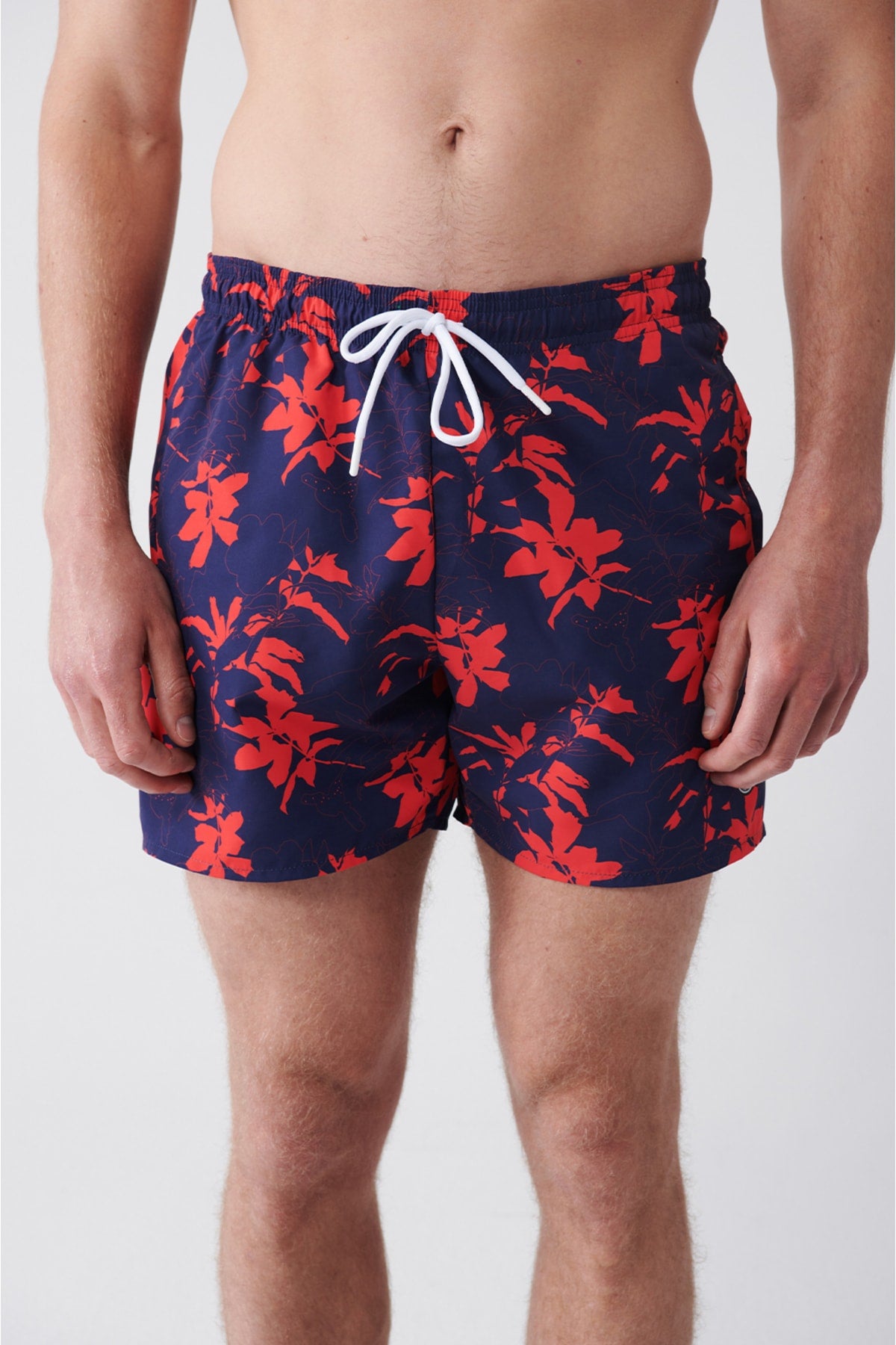 Men'S Navy Blue-Red Quick Dry Printed Standard Size Swimwear Marine Shorts E003802
