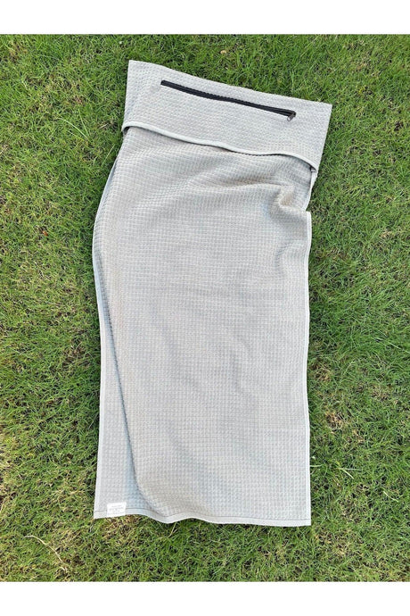 Fitpro 50x100 Cm Sports Fitness Towel with Zipper Pocket - Swordslife
