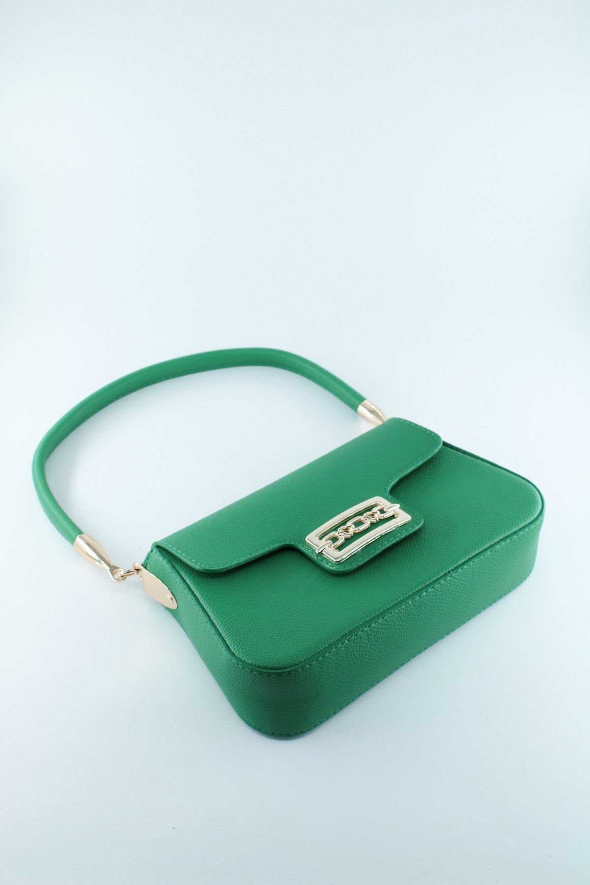 Women'S Textured Magnet Clamshell Lined Hand And Sleeve Bag