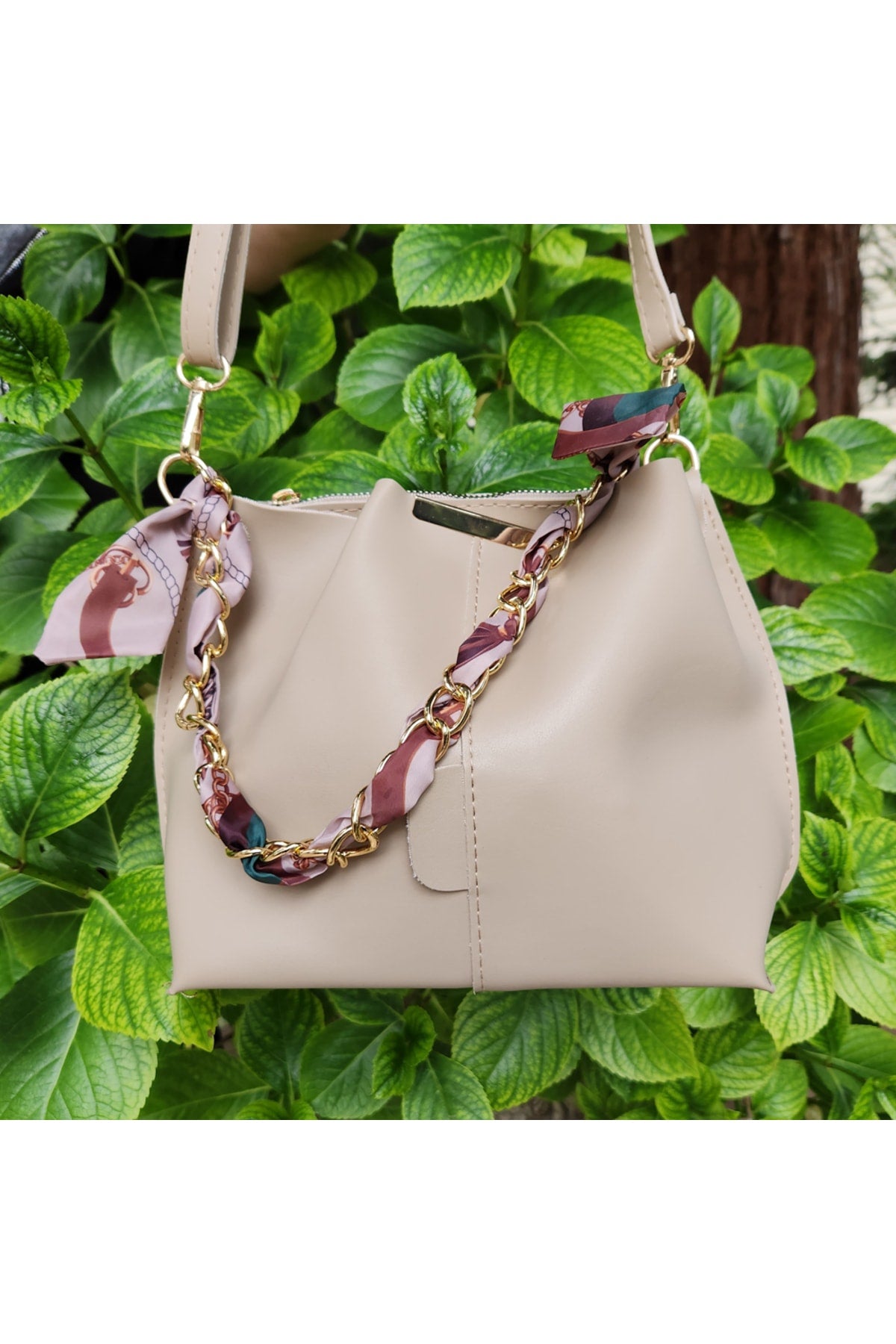 Women'S Mink Scarf Chain Accessory Soft Leather 3-Compartment Hand, Arm And Shoulder Bag