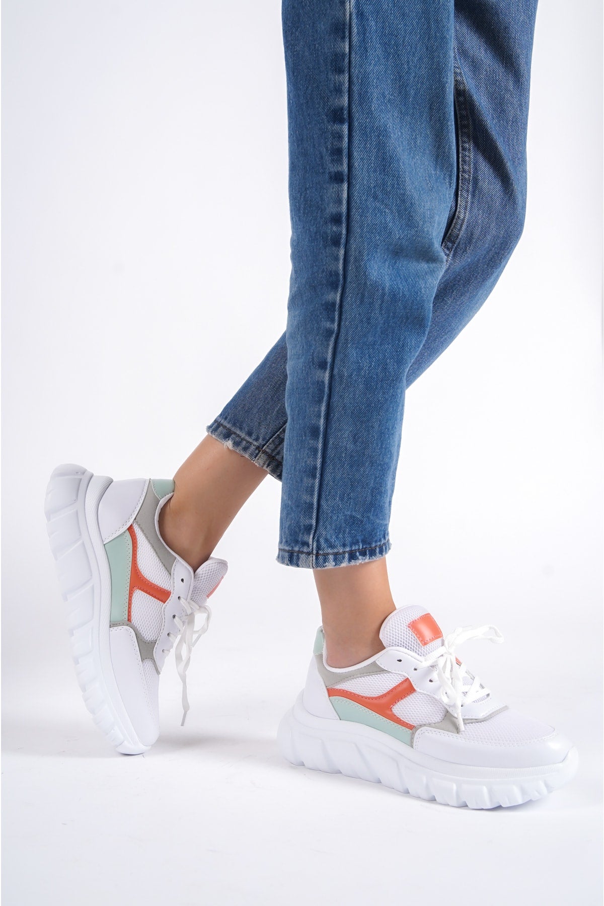 Women's Lace-Up Mesh Casual Sneaker Sneakers Rm0474