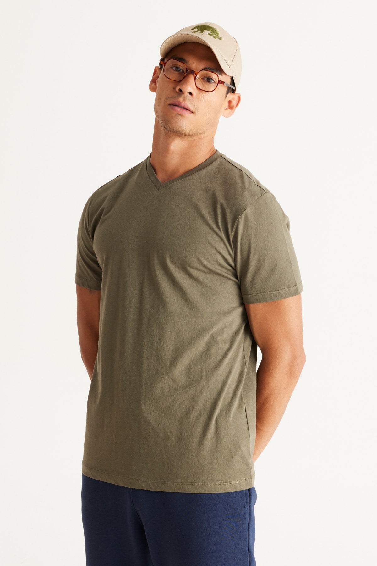 Men's Khaki Slim Fit Slim Fit 100% Cotton V-Neck Short Sleeved T-Shirt