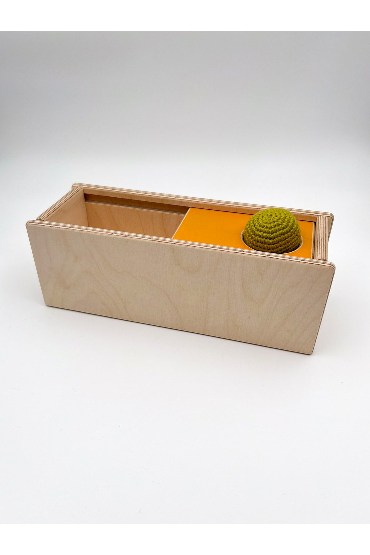 Montessori Top Sliding Box Toy , Object Persistence Box