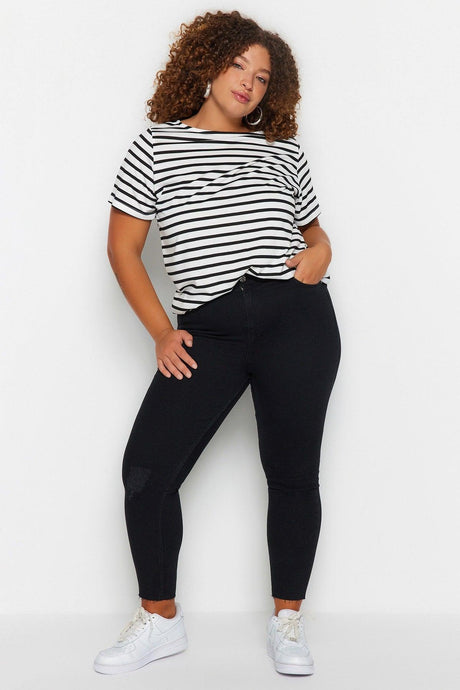 Black High Waist Destroy Detailed Elastic Skinny Jeans TBBSS23CJ00012 - Swordslife