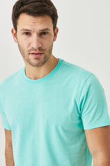 Men's Turquoise 100% Cotton Slim Fit Slim Fit Crew Neck Short Sleeved T-Shirt
