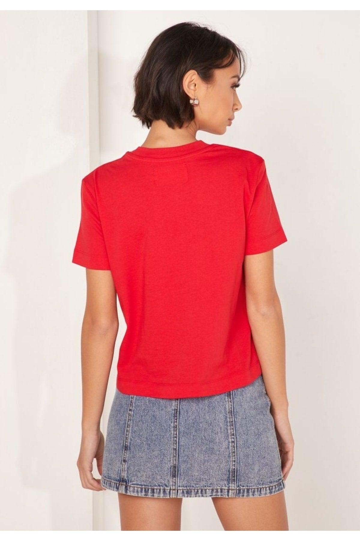 Tapping Through Monogram Tee | Regular Fit T-shirt - Swordslife