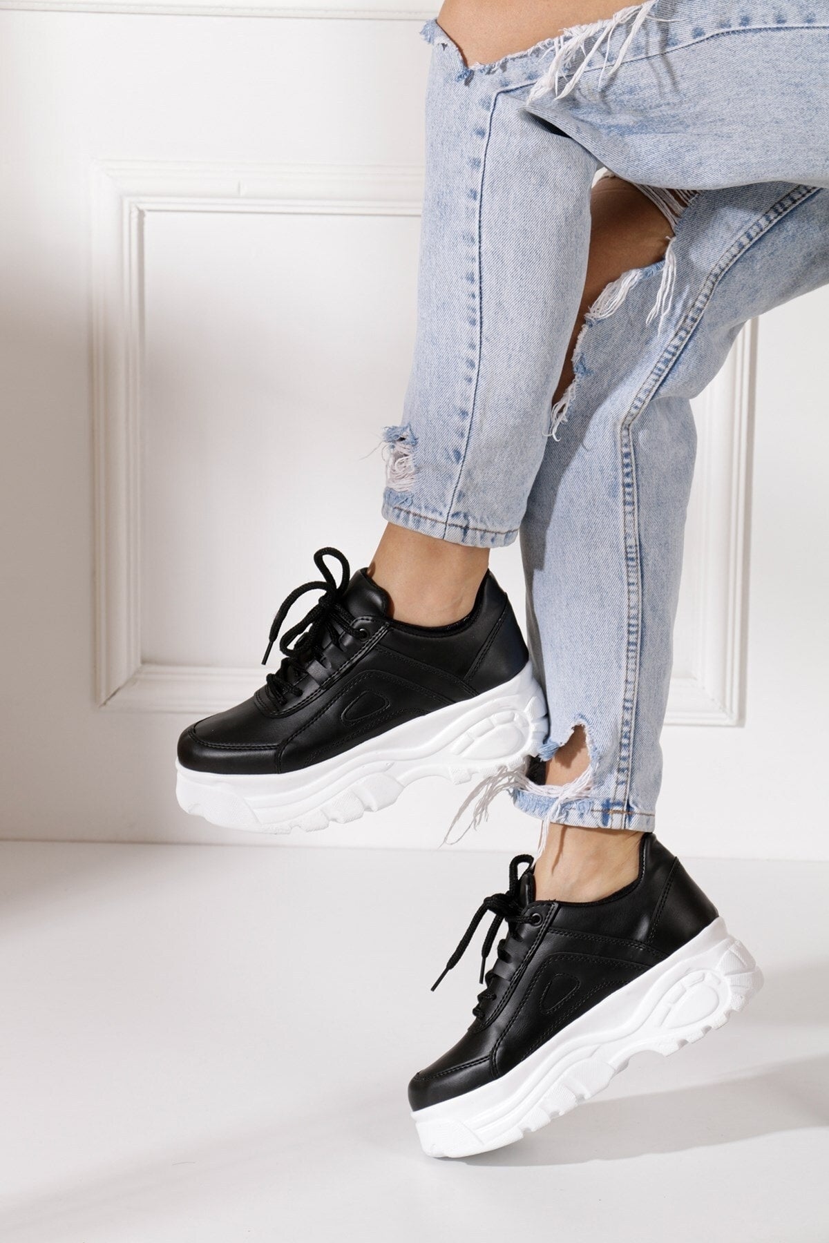 Casual Women's Black White Sneakers High Sole 6 Cm Comfortable Lightweight Sneaker 001