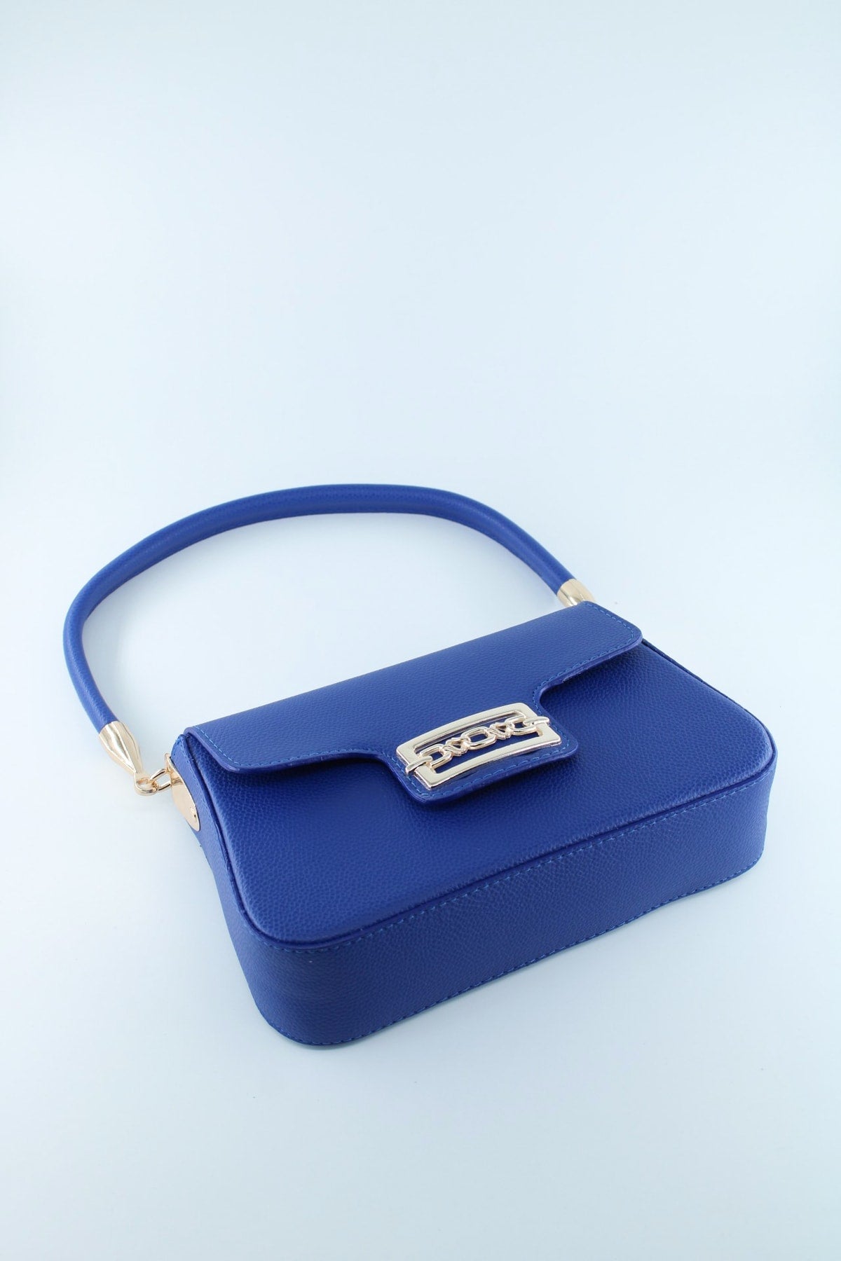 Women'S Sax Blue Textured Magnet Clamshell Lined Hand And Sleeve Bag