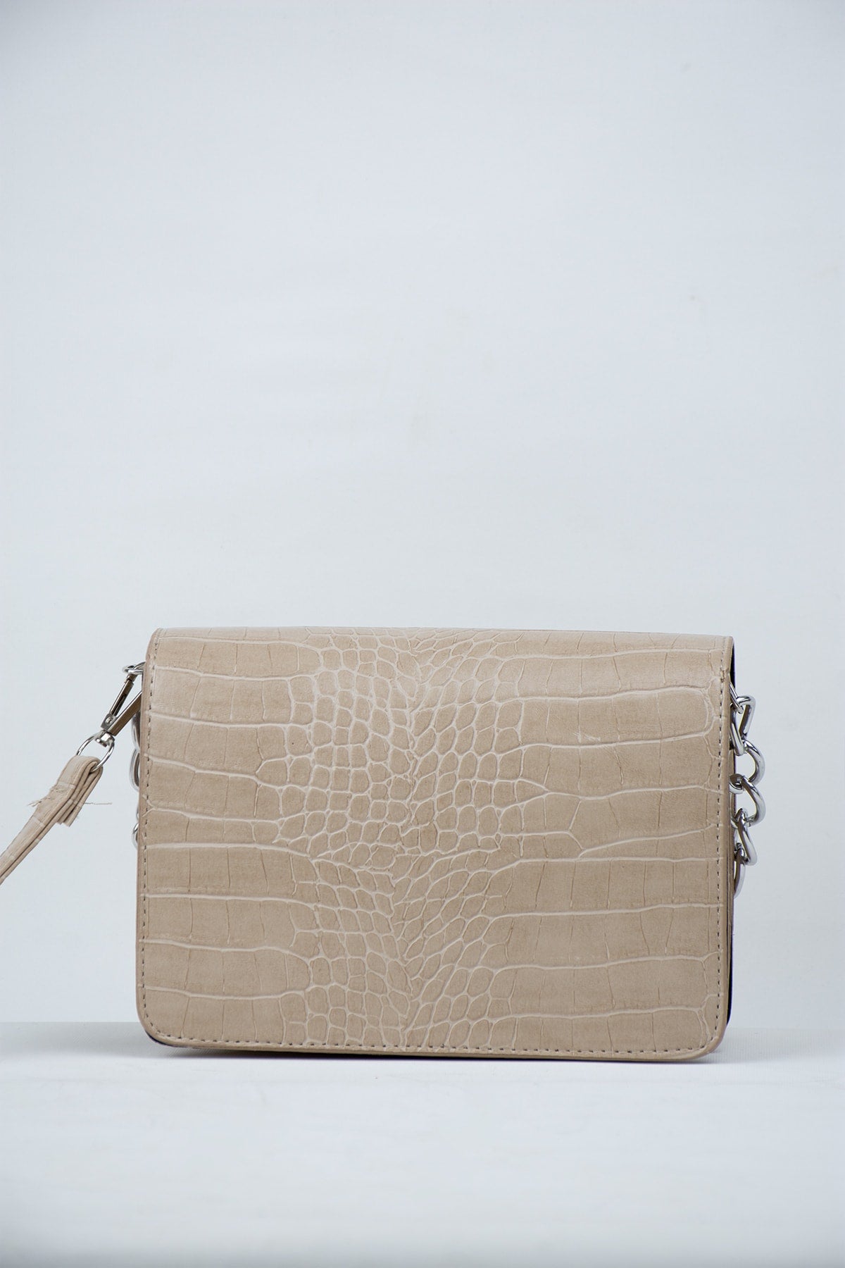 Nerz Damen Clutch Baguette mit Krokodilmuster und Kettenriemen