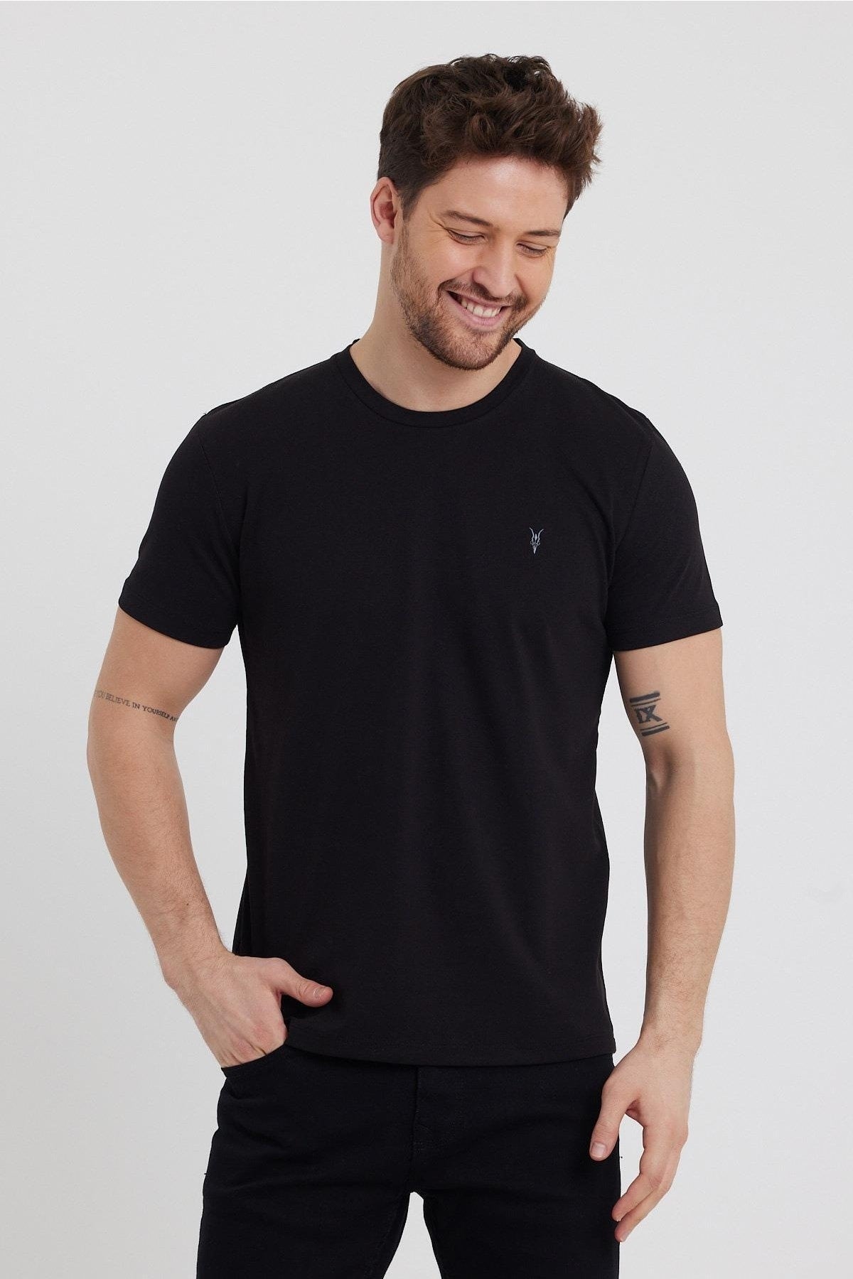 Black Standard Pattern Basic 5-Pack T-shirt