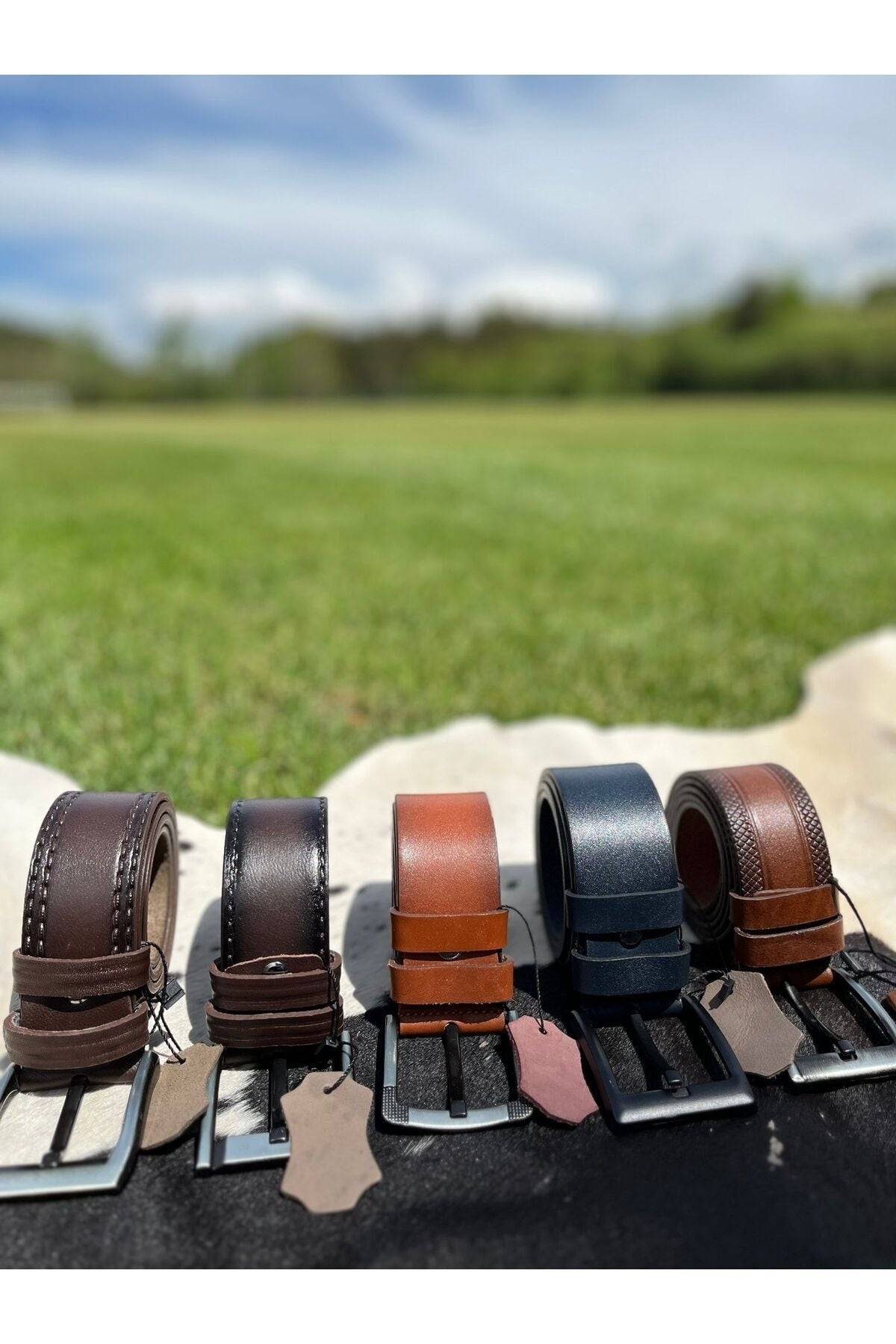 100 % echter, 4,5 cm langer Herren-Ledergürtel mit eingebranntem Band