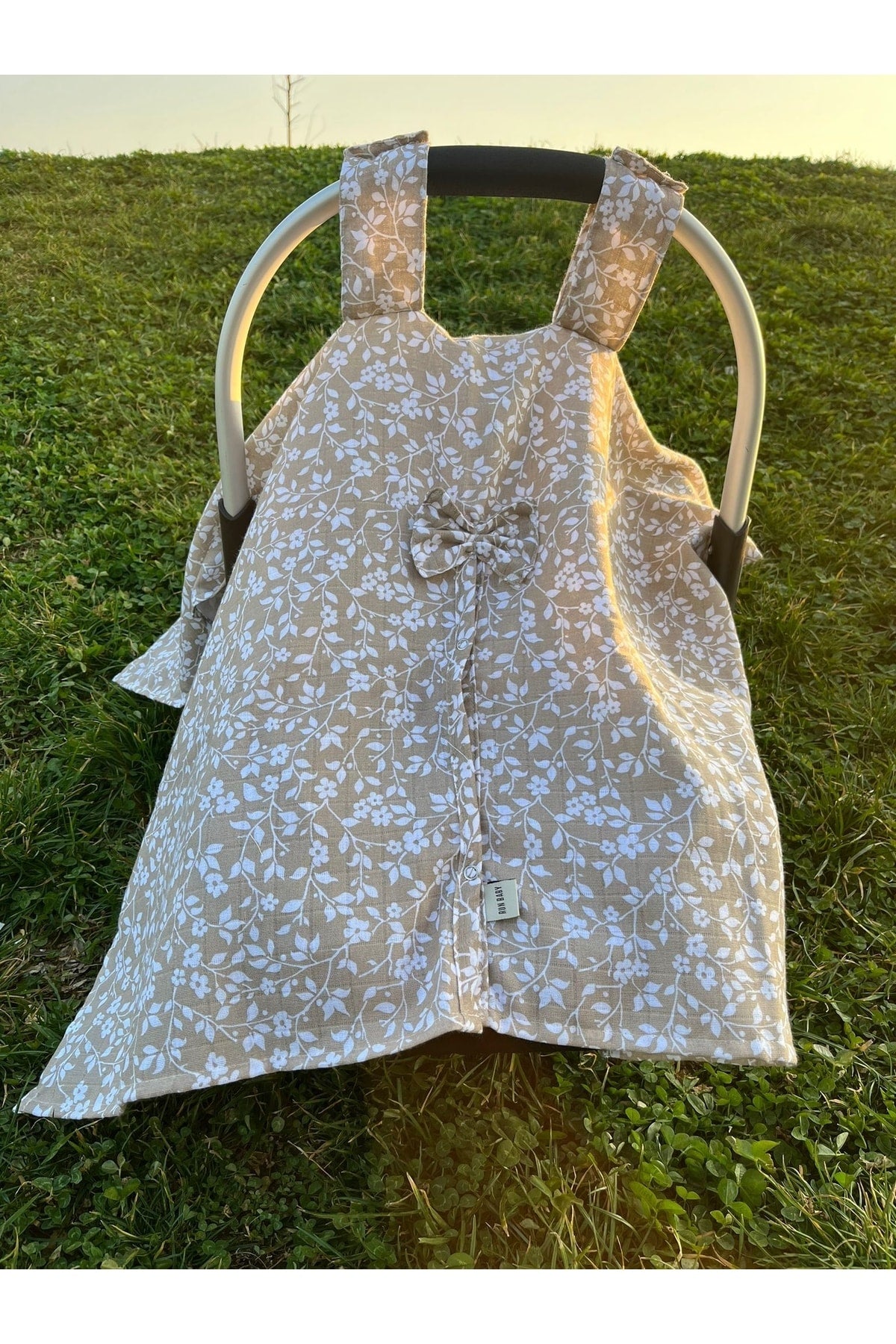 Run Baby Muslin Fabric Scrub Cover (Beige Flower) 75X100Cm