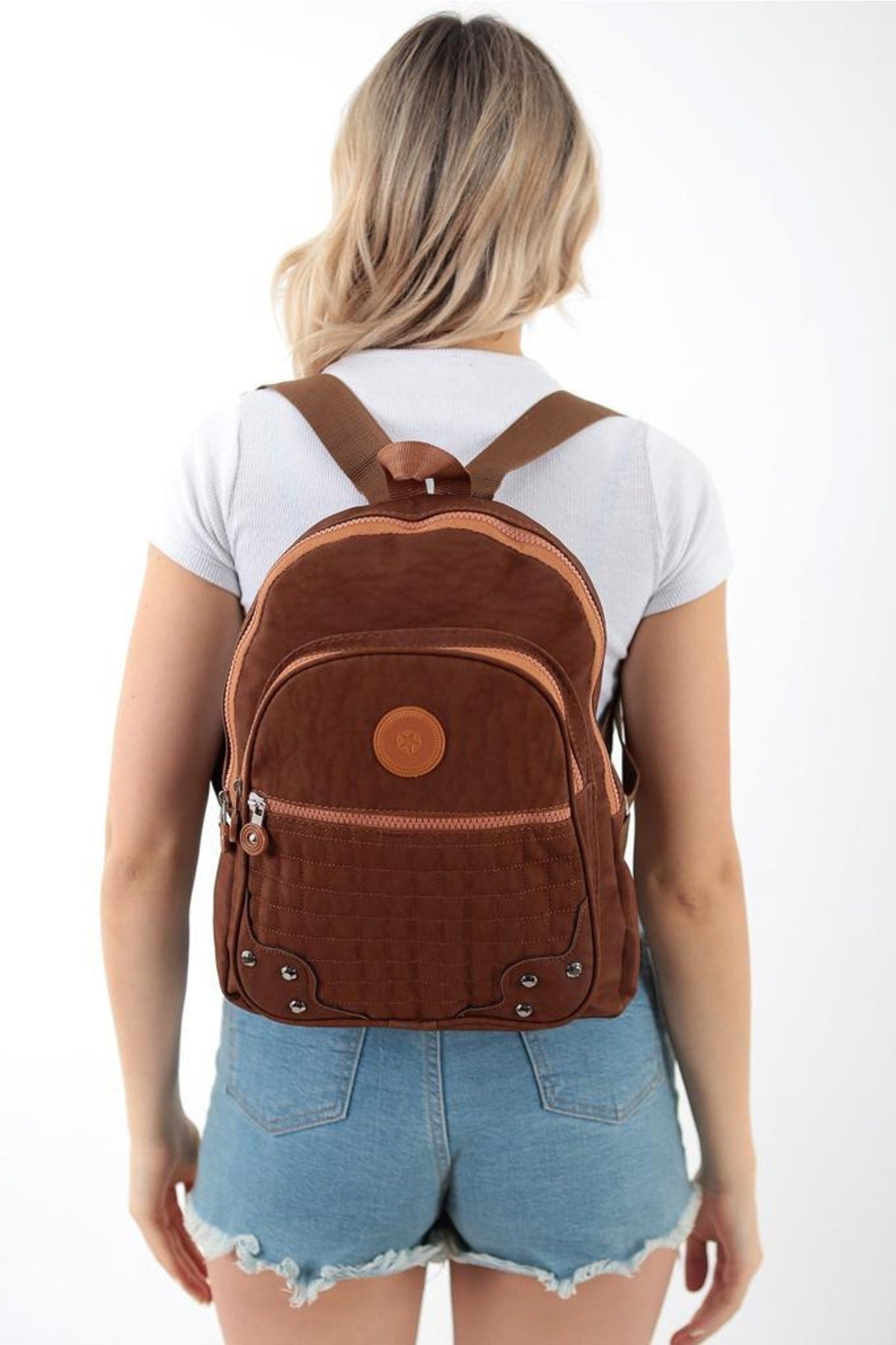Wasserdichter und schmutzabweisender Rucksack und Schultasche aus Unisex-Knitterstoff in Hellbraun