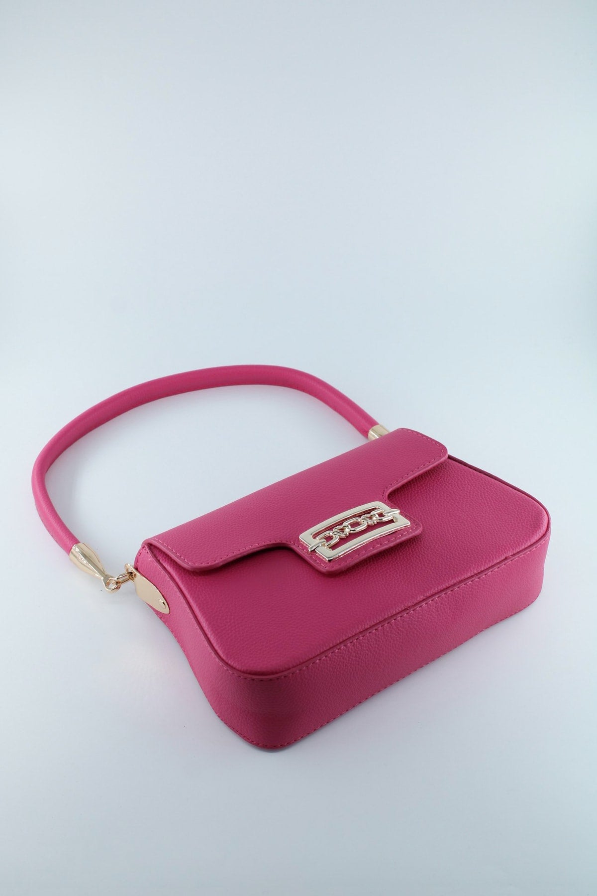 Strukturierte, magnetisch gefütterte Clamshell-Hand- und Ärmeltasche für Damen