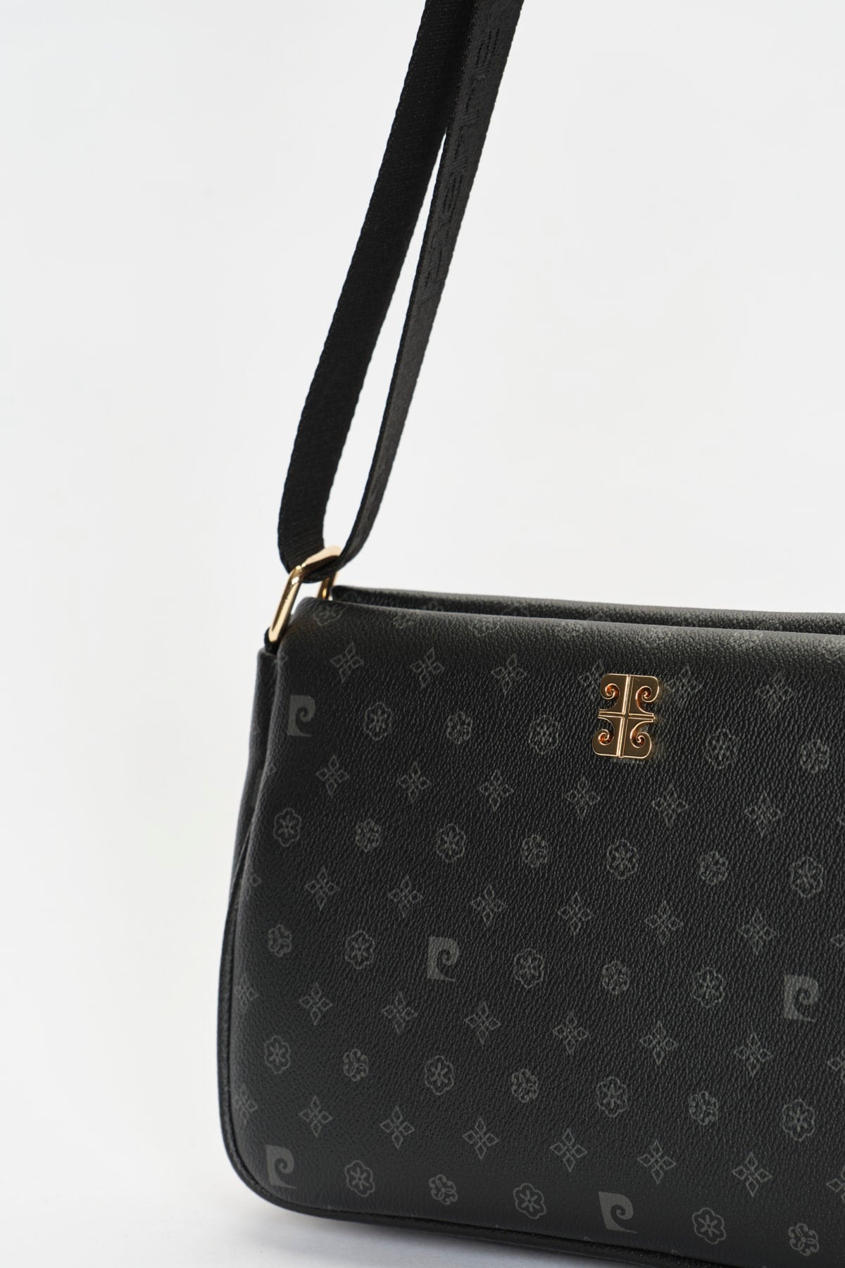 Black Monogram Women's Shoulder Bag 05PO22Y1550