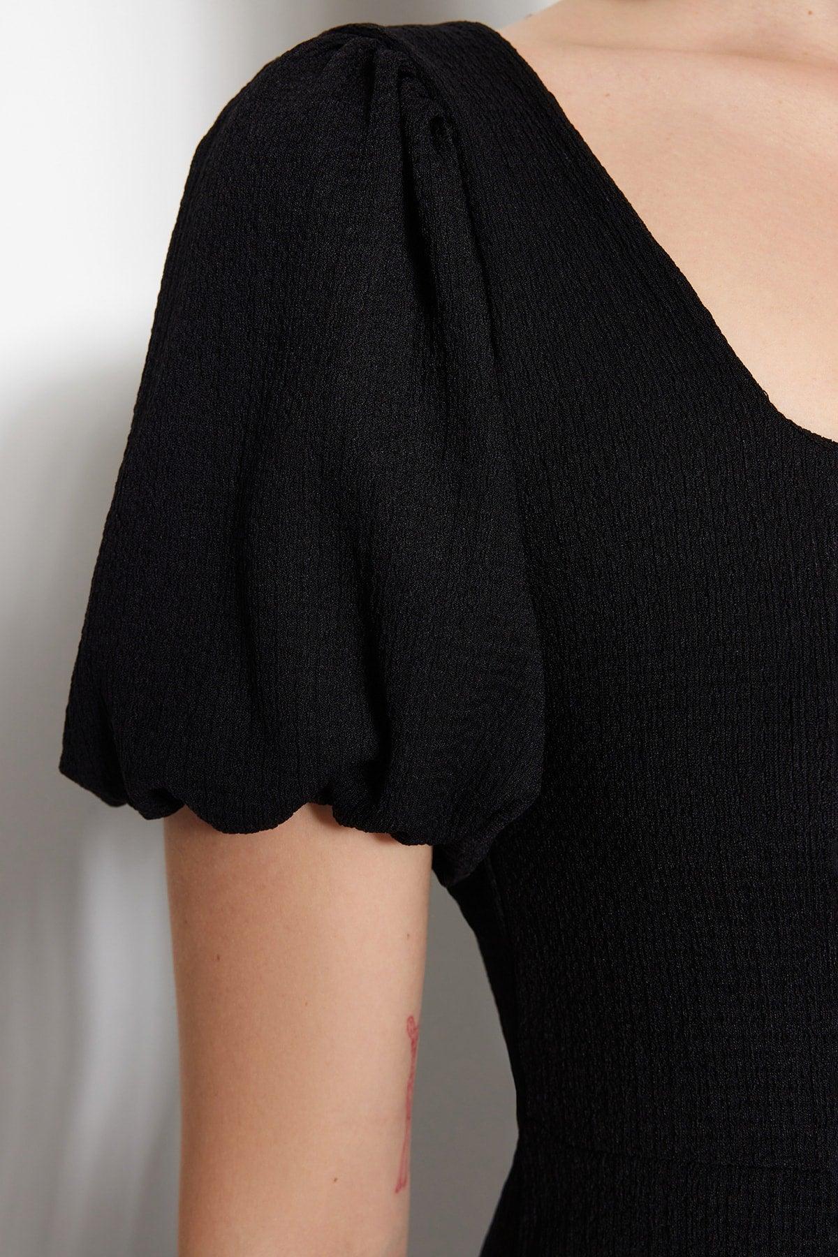 Black Square Neck Balloon Sleeve A-Line Slit Detailed Midi Knitted Dress TWOSS23EL01533 - Swordslife