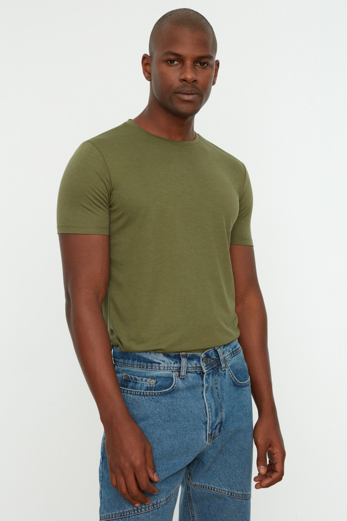 Khaki Herren Basic Slim Rundhals Kurzarm T-Shirt Tmnss22Ts0270