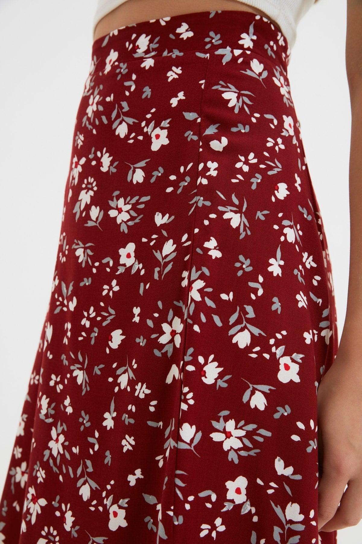 Burgundy Floral Skirt - Swordslife