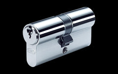 High-security 5-pin cylinder lock with paracentric key for enhanced pick resistance