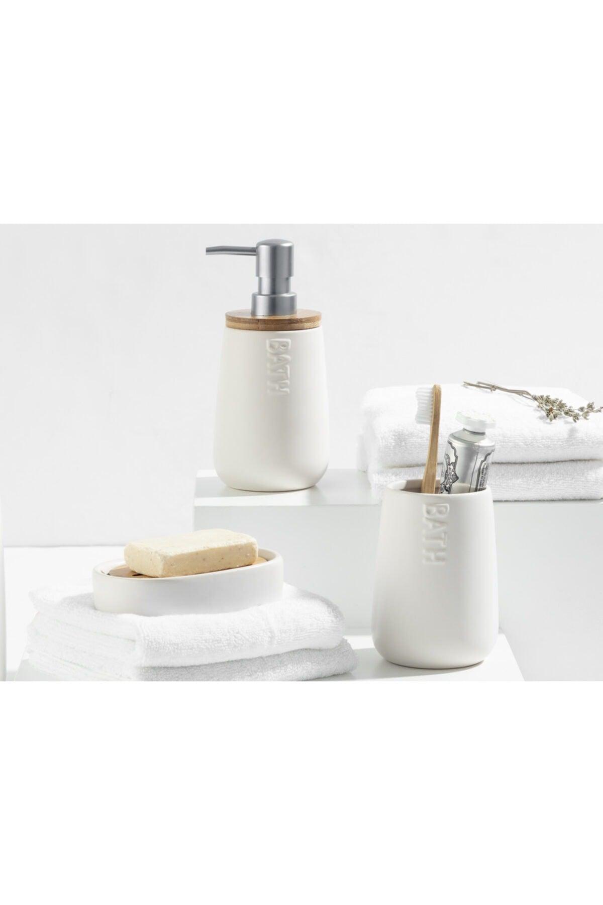 Cera 3 Pcs Bathroom Set - Swordslife