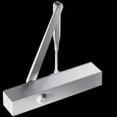 Scissor arm door closer with adjustable closing force and speed