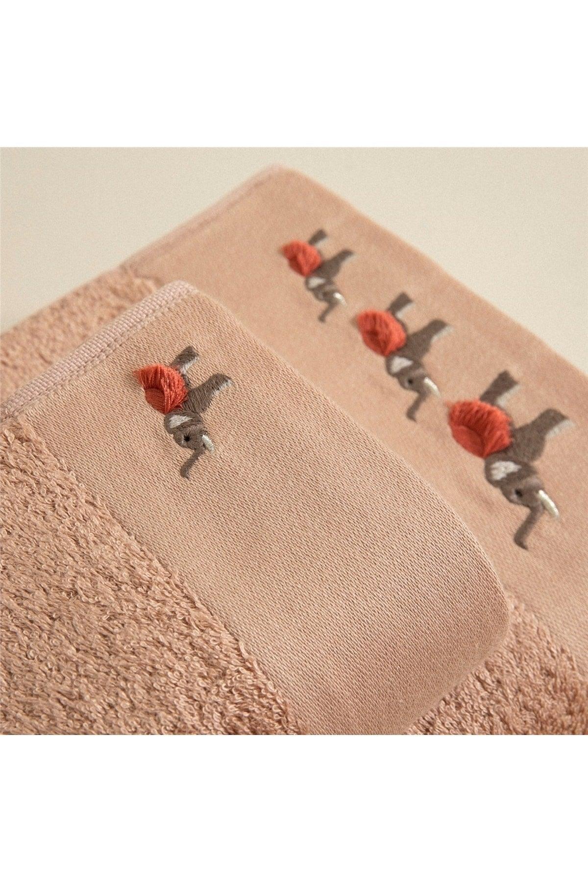 Elephant Hand Towel 30x50 Cm