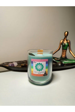 Heart Chakra Meditation Candle with Jade Stone – 270 ml, Rose Oil Scent