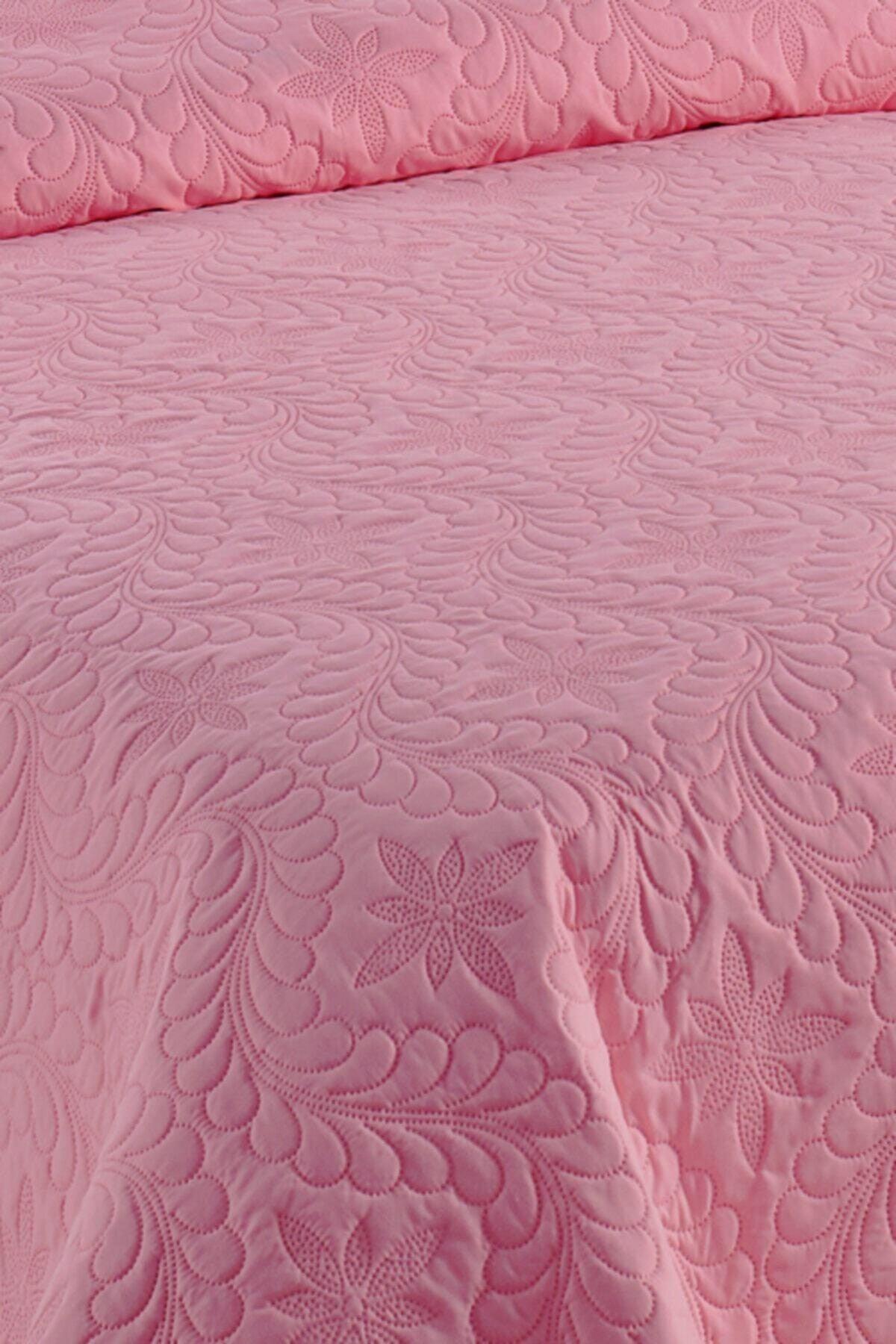 Ivy Rose Double Microfiber Quilted Bedspread - Swordslife