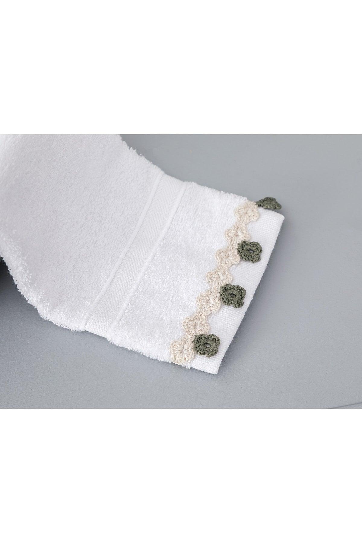 Jeanne Hand Towel - Swordslife