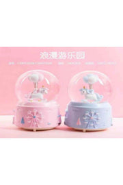 Lighted Musical Spray Snow Globe MH-82