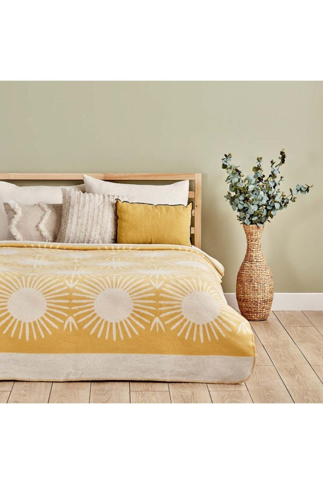 Liya Cotton Single Blanket Mustard (150x200 Cm) - Swordslife