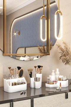 Set of 3 makeup brush organizers with removable dividers