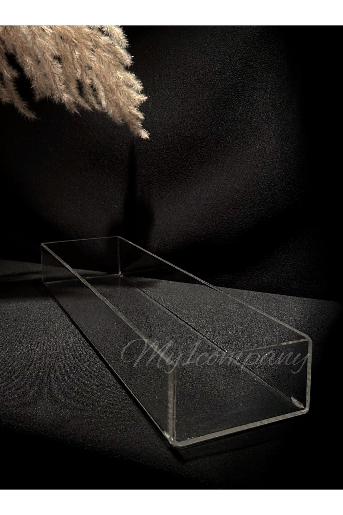 Medium Size Rectangle Plexiglass Box