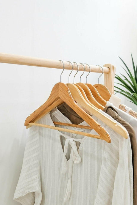 Natural Wooden Garment Hanger Clothes Hanger Wardrobe 125x106x38 Cm - Swordslife