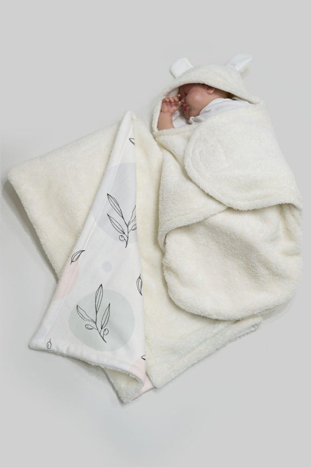 Plush Swaddle And Double Face Blanket - Fam Goals - Swordslife