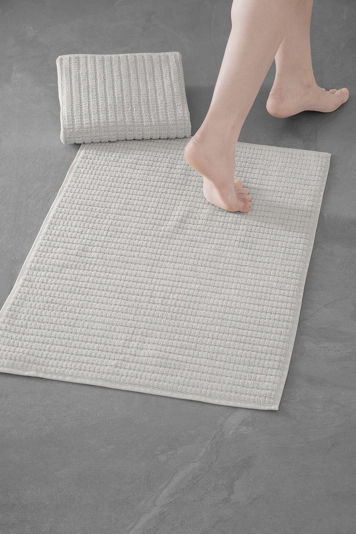 Penta Bathmat 202 - New Trend, 50x75cm. 2pcs. Premium Foot Towel / Bath Mat Set - Swordslife