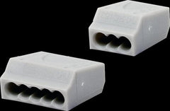 5-layer plug-in terminal block for secure electrical connections
