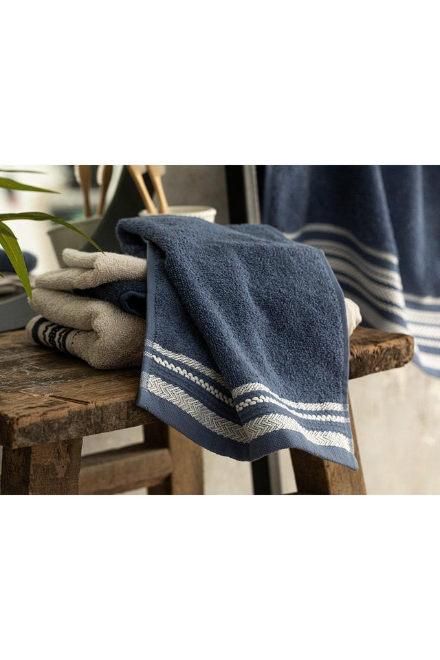 Polka Dot Cotton Hand Towel 30x40 Cm Blue - Swordslife