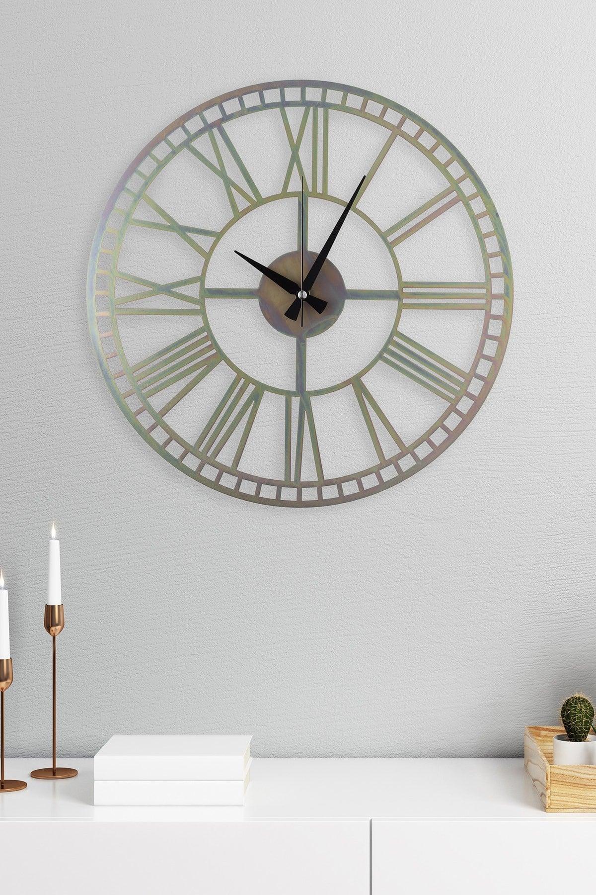 Cornered Metal Wall Clock with Roman Numerals 40*40cm