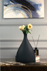 Ceramic Asymmetrical Handmade Vase -black Color - Swordslife