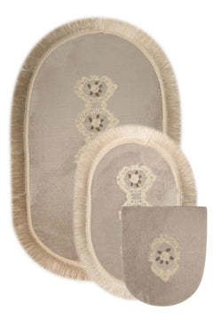 Decorative lace and fringe bathroom carpet set - 3 pieces