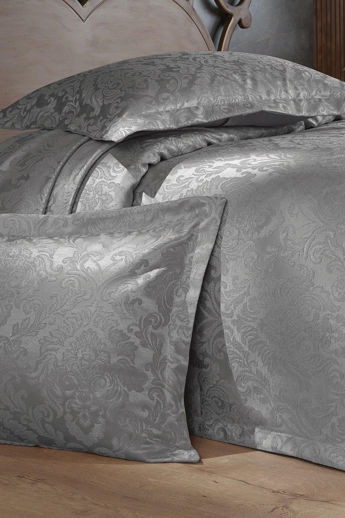 Sierra Jacquard Chenille Double Bedspread (gray) - Swordslife