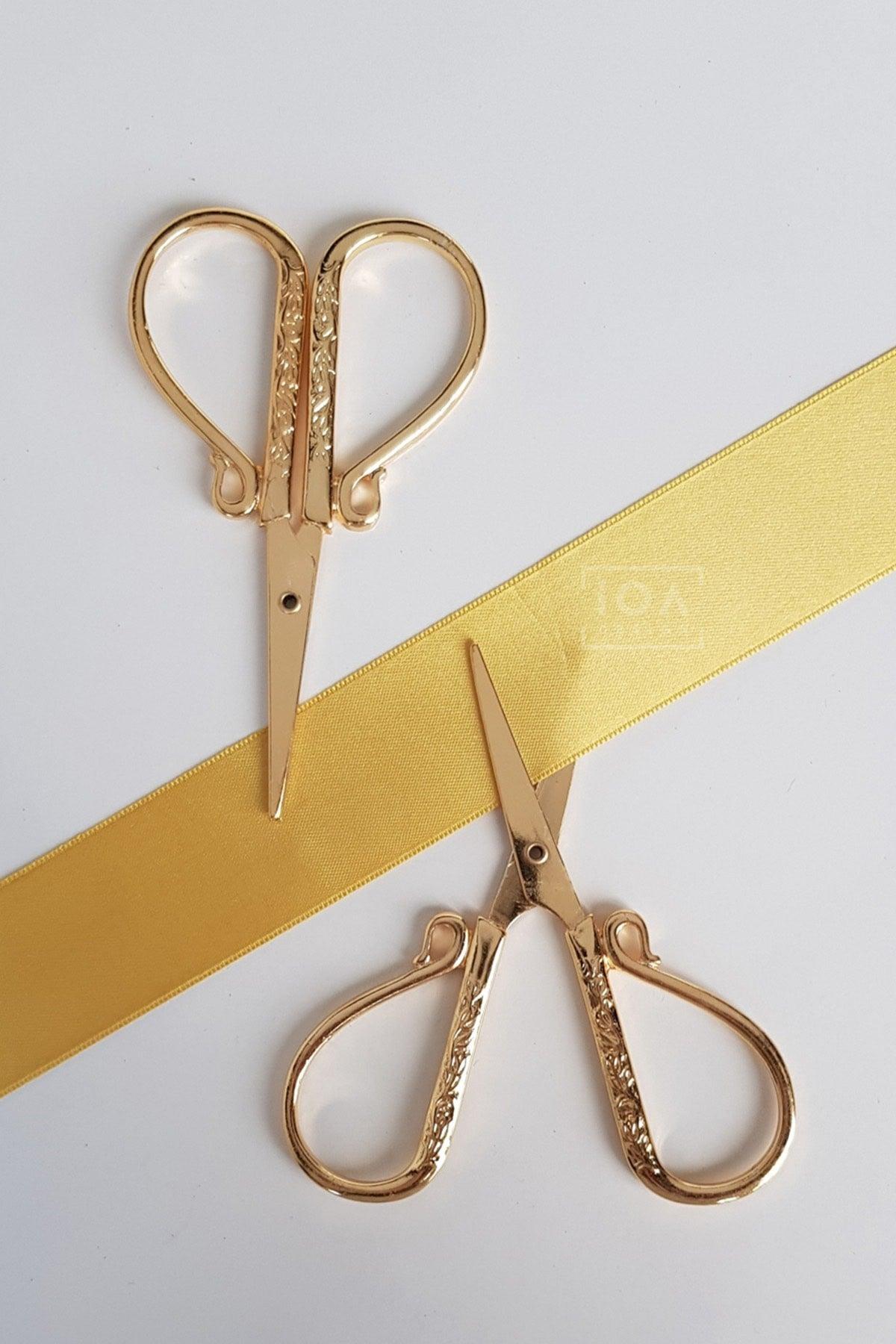 Promise / Scissors-gold Color