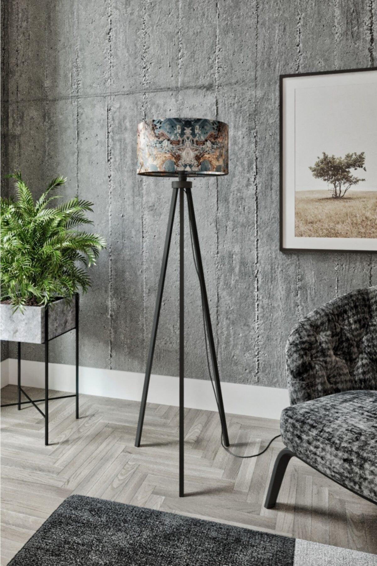 Tripod Atlantis Floor Lamp - Swordslife