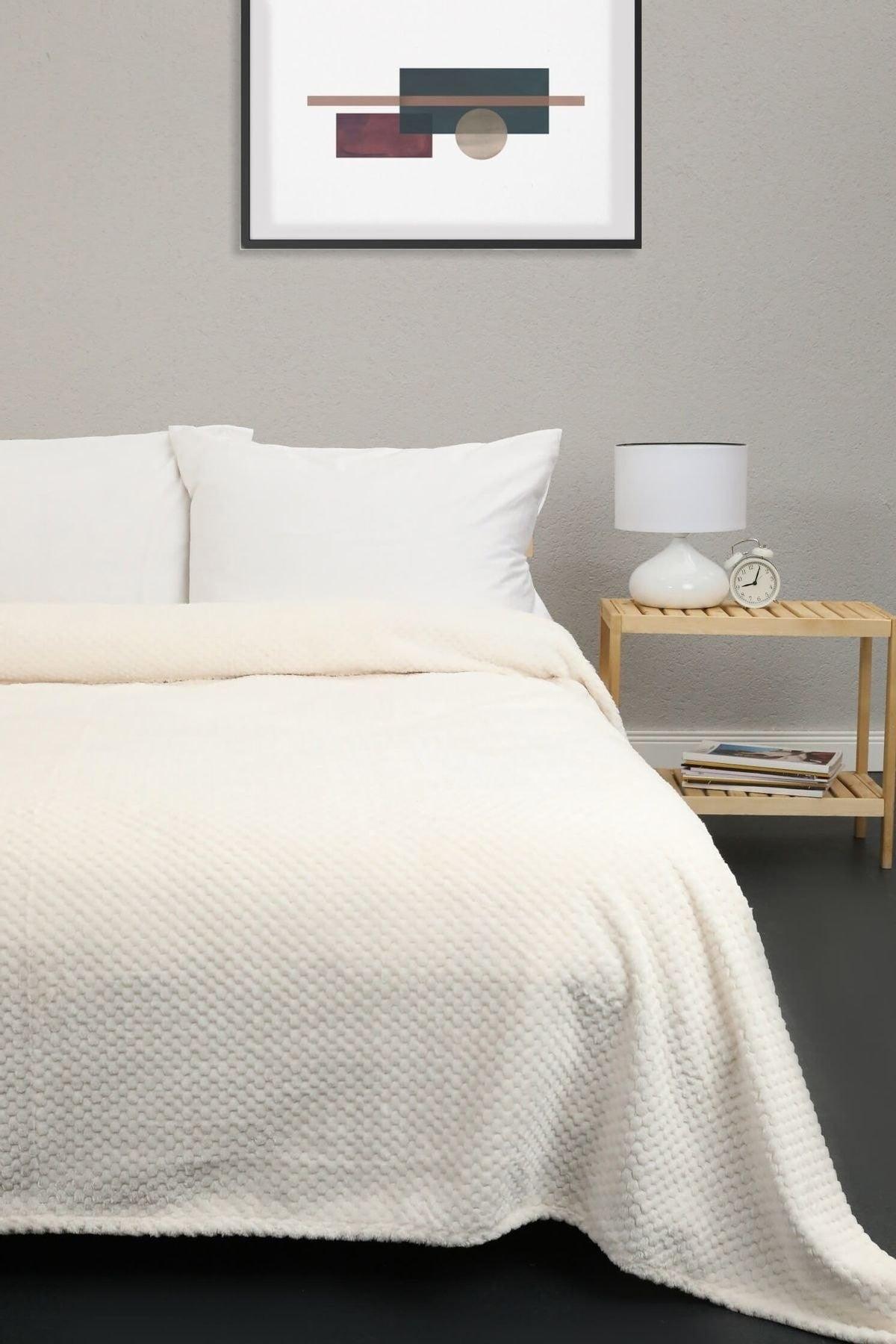 Unicolor Welsoft Double Bedspread - Ecru - Swordslife