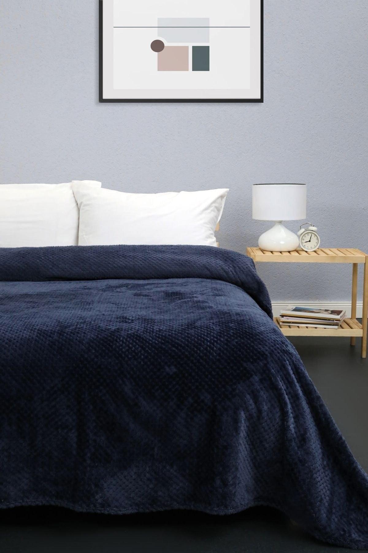 Unicolor Welsoft Double Bedspread -