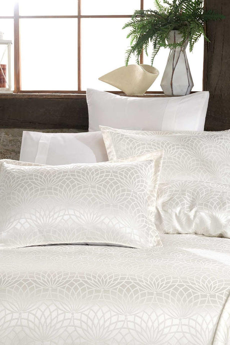 Bedspread Garden Cream Double - Swordslife